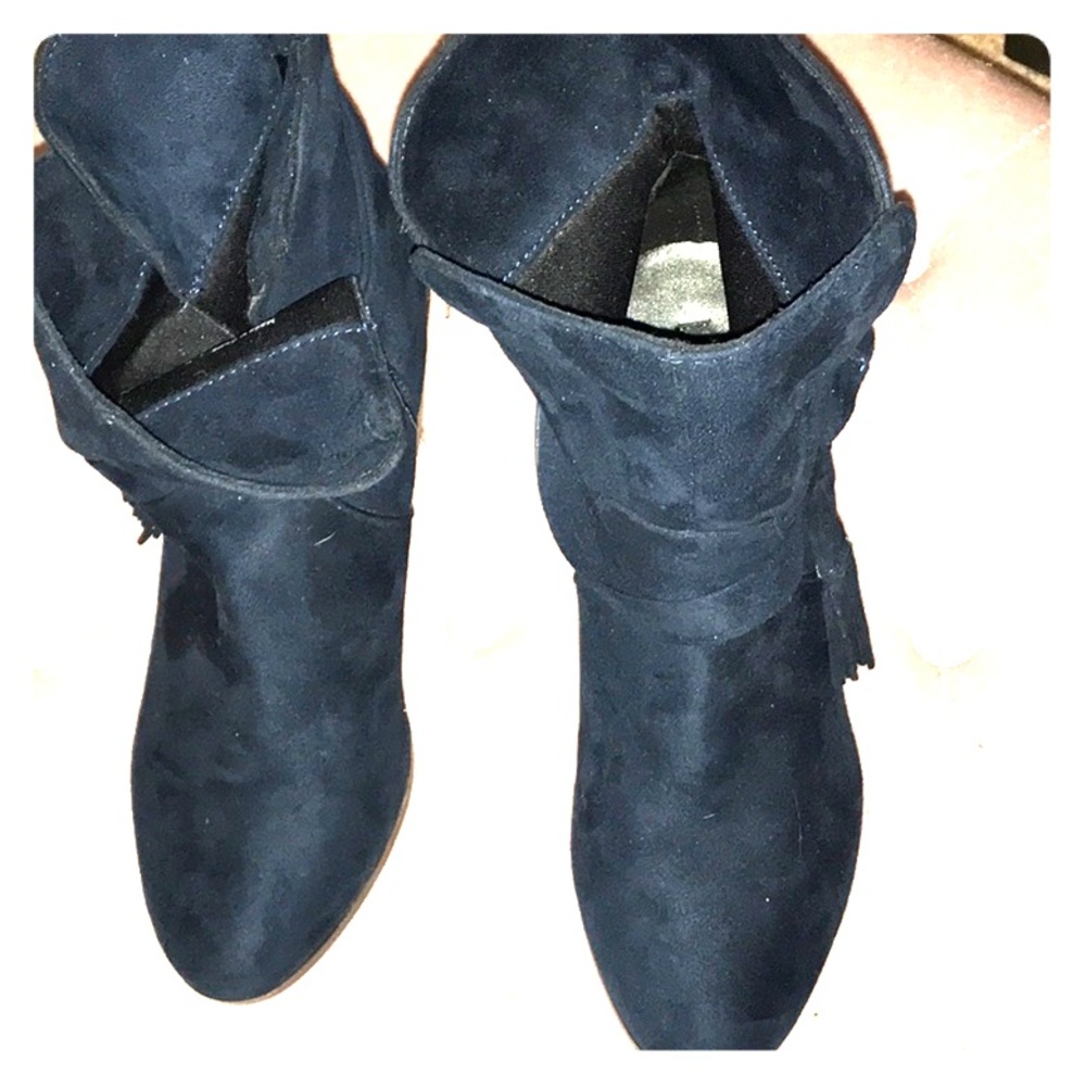 Navy boots NEW